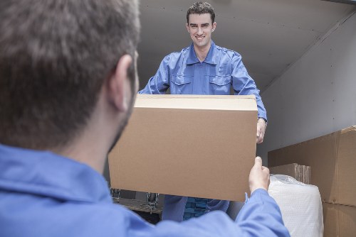 Man with van removal service in Castelnau for local home moves