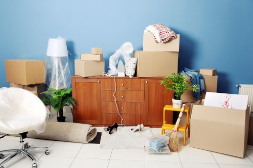 Safe and flexible payment options for Man With Van Castelnau customers