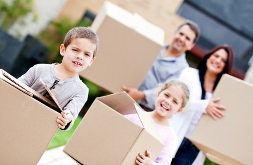Commercial relocation support for businesses near Castelnau