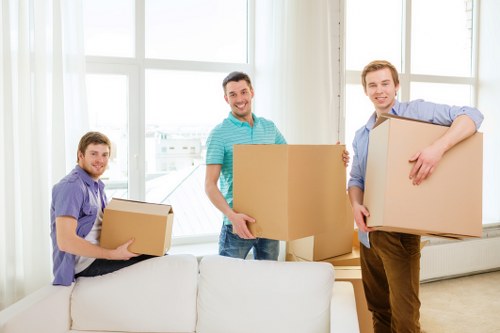 Moving day planning for properties and flats in Castelnau
