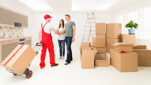 Charity donation collection during a Castelnau house move