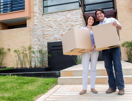 Local removalists supporting a home relocation in Castelnau